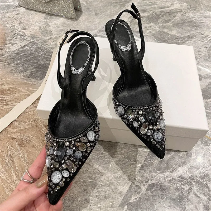 Water Shoes - Baotou, sandalias de cristal de encaje